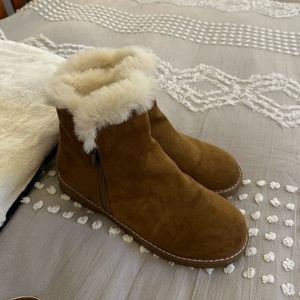 American Eagle Booties, size 9